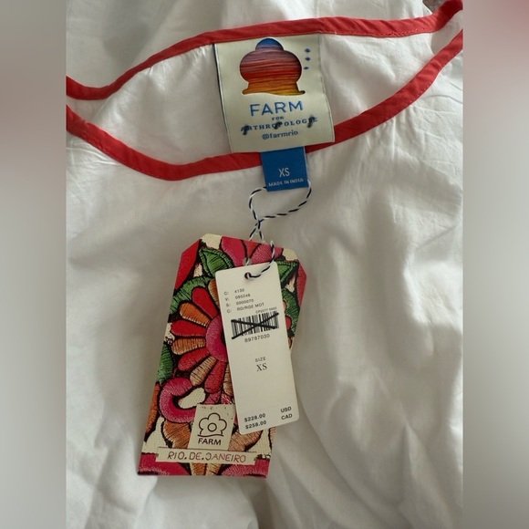 Farm Rio Long Sleeve Scallop Mini Dress - Picture 6 of 6